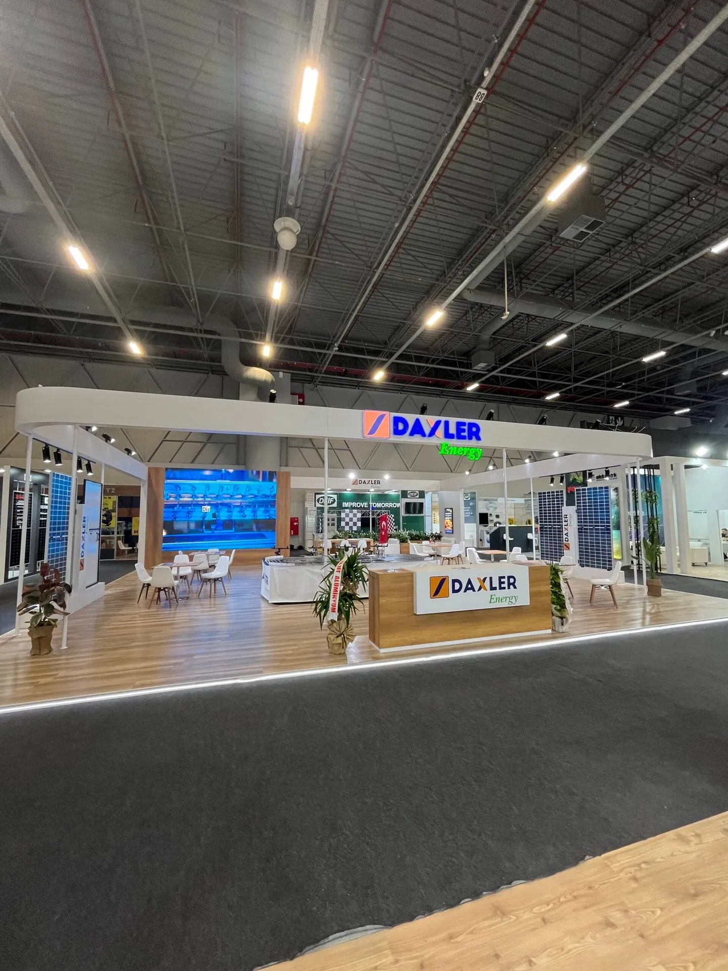 Daxler Energy stand, EIF 2023, photo 2