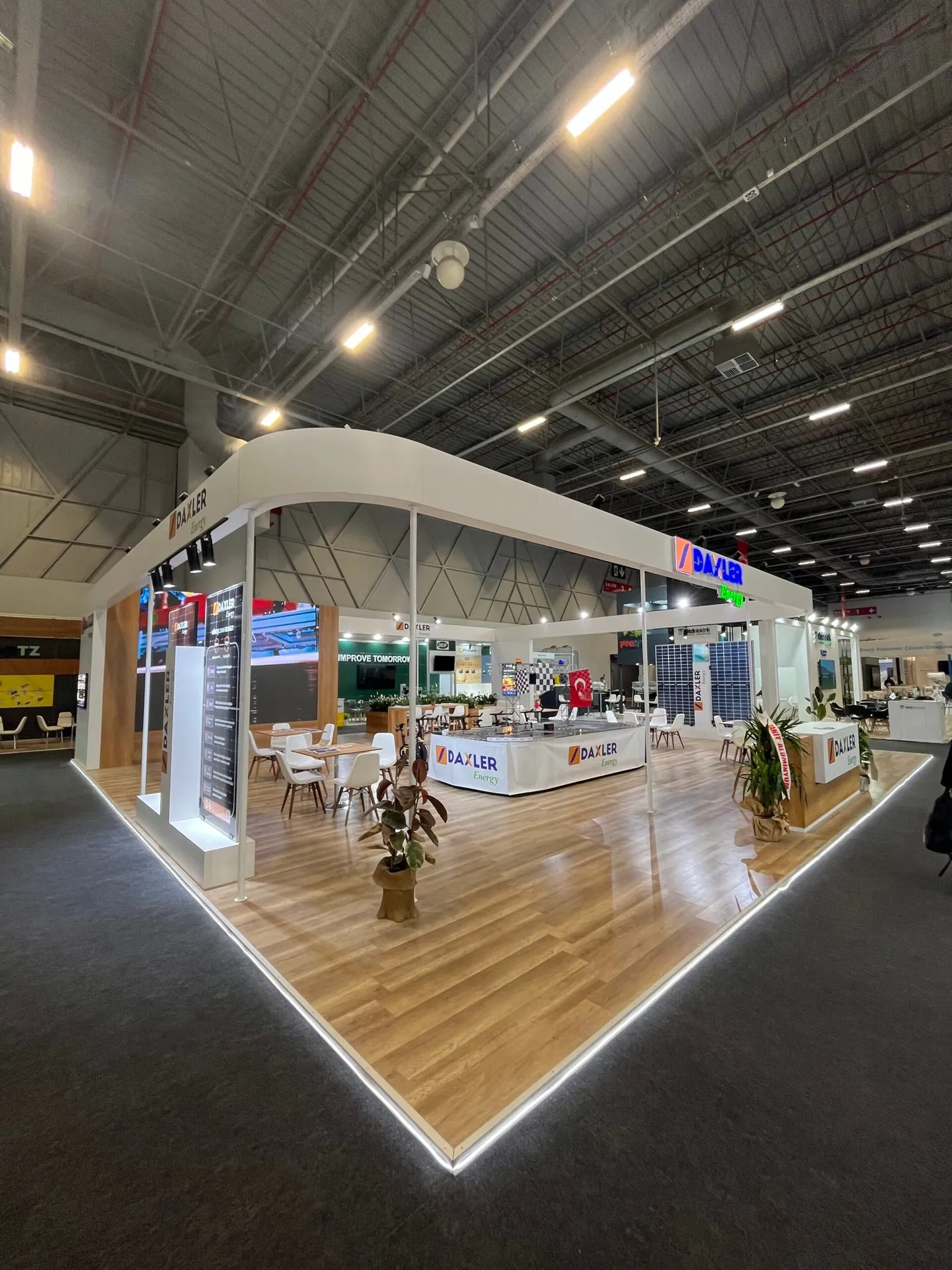 Daxler Energy stand, EIF 2023, photo 4