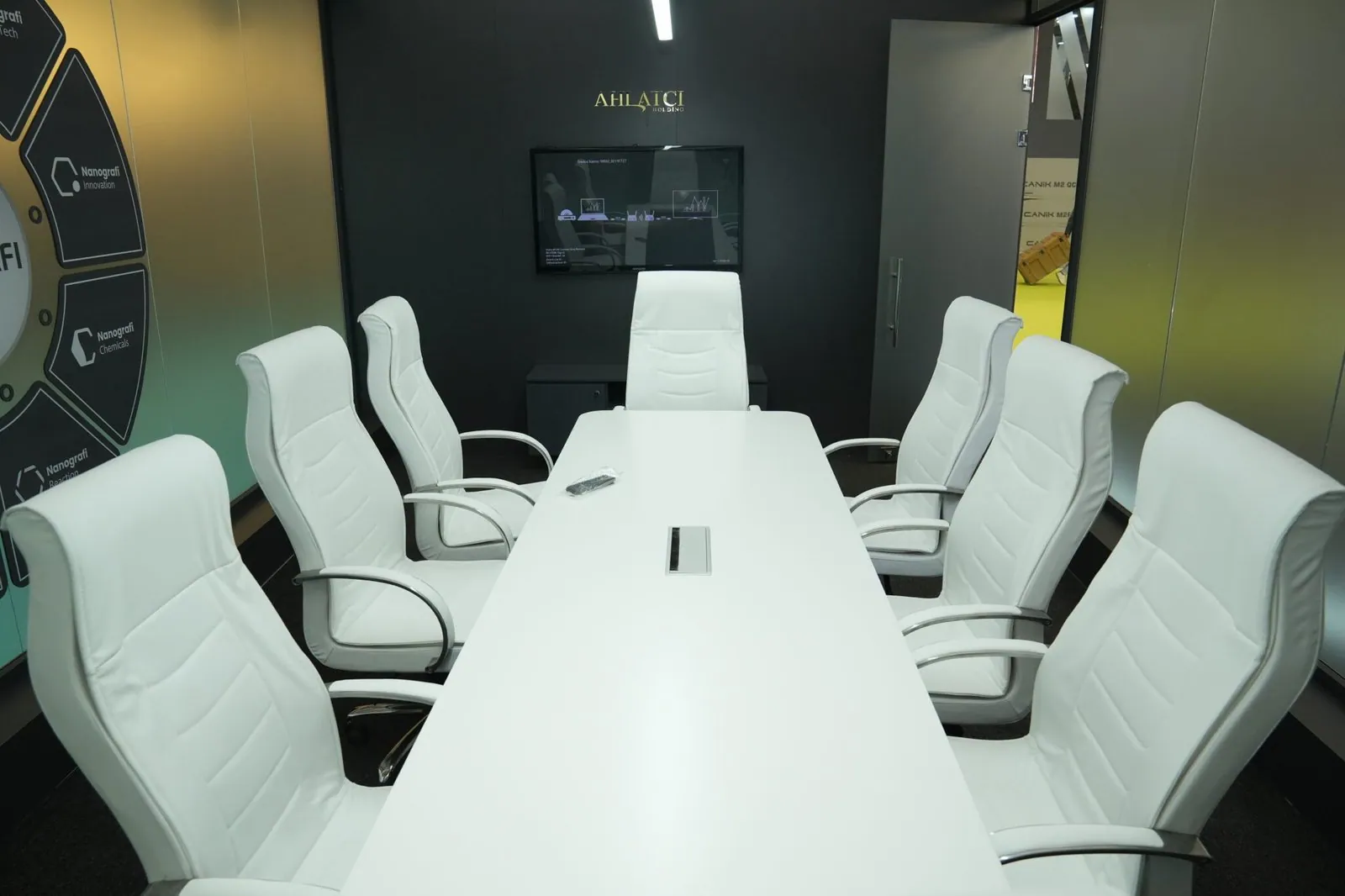 Nanografi stand, SAHA EXPO 2024, photo 5