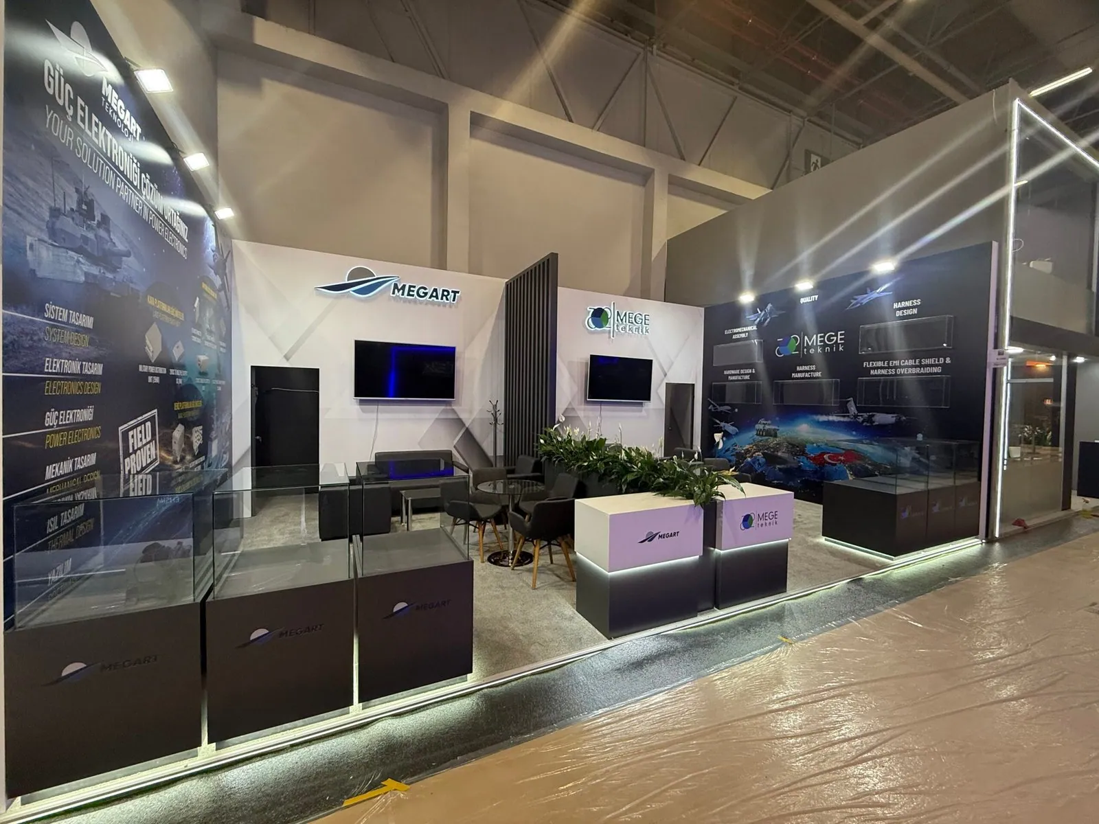 Mege – Megart stand, IDEF 2025, photo 4